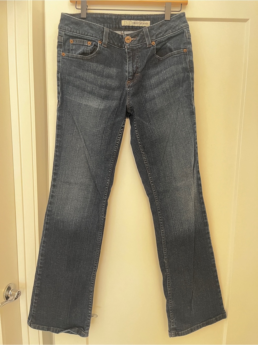 DKNY SOJO Jeans Bootcut Dark Blue Flared Jeans